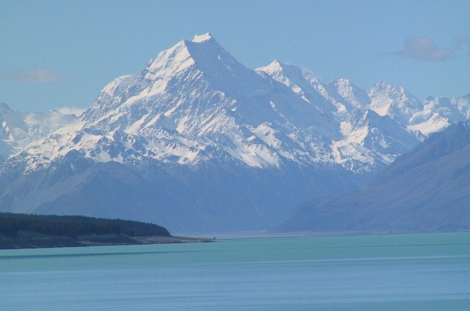 Top 5 Areas of Natural Beauty to Visit in New Zealand