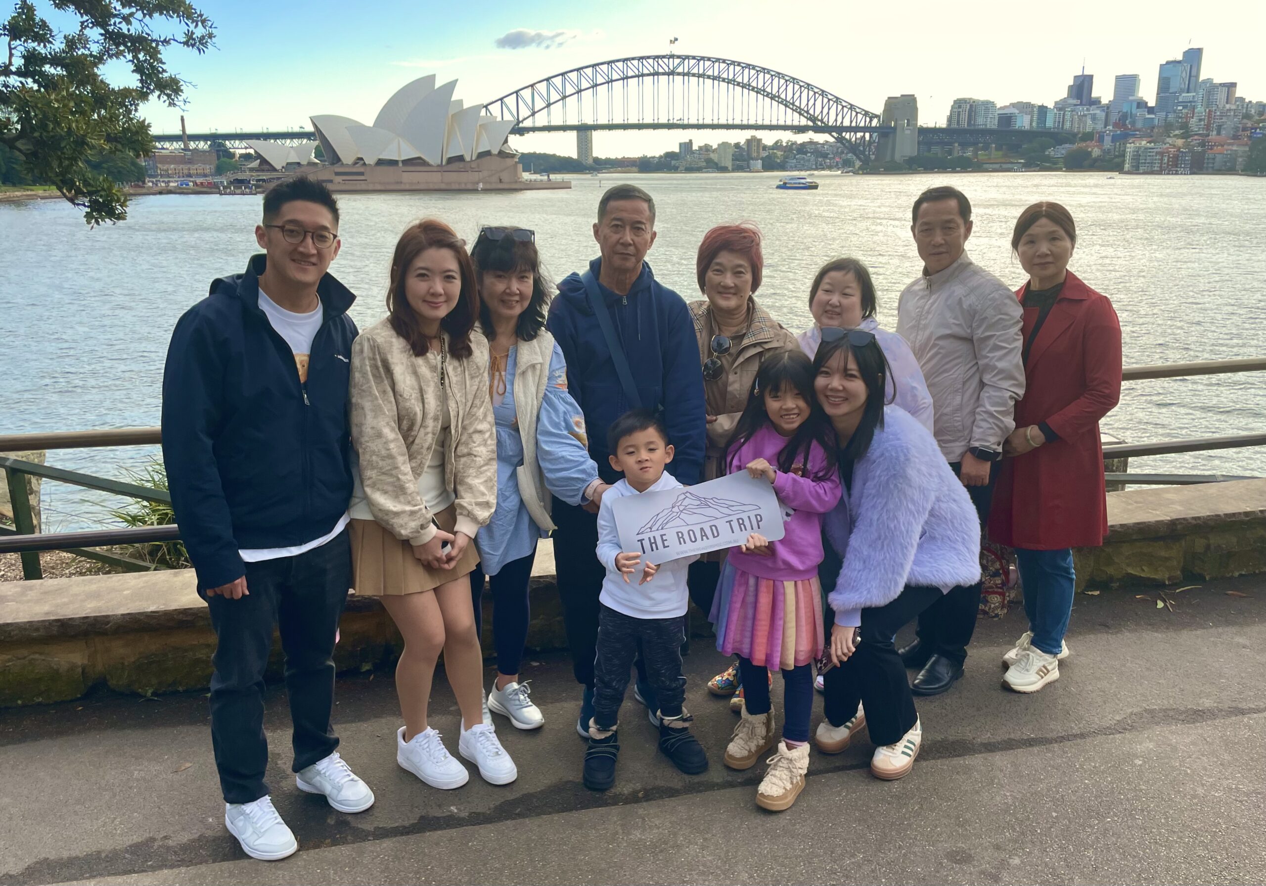 A family on a New Zealand and Australia Luxury Highlights Tour