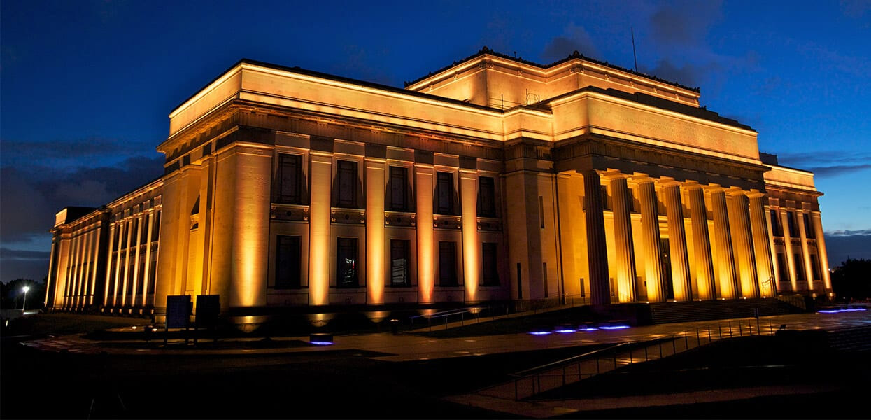 Visit Auckland Museum